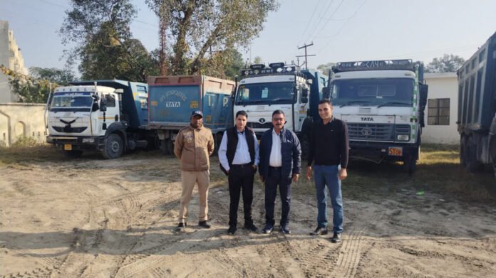 dehradun-district-administration-cracks-down-on-illegal-mining-and-overloaded-vehicles-five-dumpers-seized